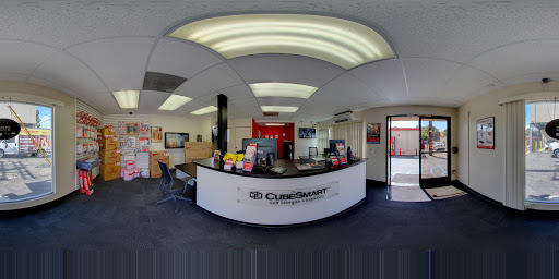 Self-Storage Facility «CubeSmart Self Storage», reviews and photos, 198 W Artesia Blvd, Long Beach, CA 90805, USA