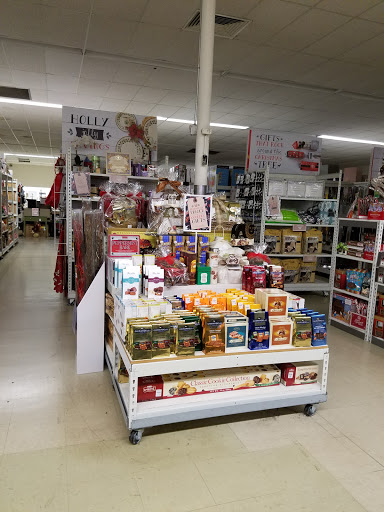 Home Goods Store «Tuesday Morning», reviews and photos, 911 Lithia Pinecrest Rd, Brandon, FL 33511, USA