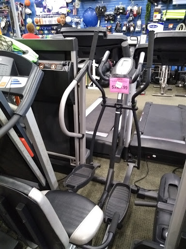 Sporting Goods Store «Play It Again Sports», reviews and photos, 5318 New Hope Commons Blvd Ext, Durham, NC 27701, USA