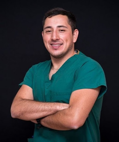 Dr. Felipe Sandoval Valdes, Dentista