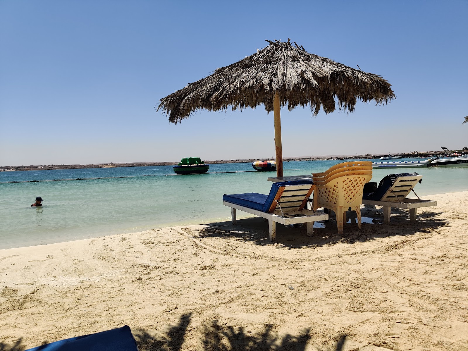 Photo of Gana Beach amenities area