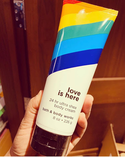 Beauty Supply Store «Bath & Body Works», reviews and photos, 275 Pavilion Pkwy, Fayetteville, GA 30214, USA