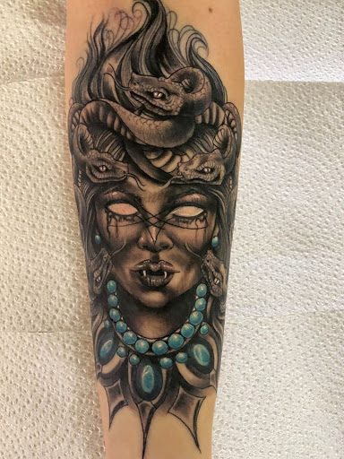 Tattoo Shop «13 Daggers Tattoo Studio», reviews and photos, 2130 Fort Campbell Blvd suite c, Clarksville, TN 37042, USA