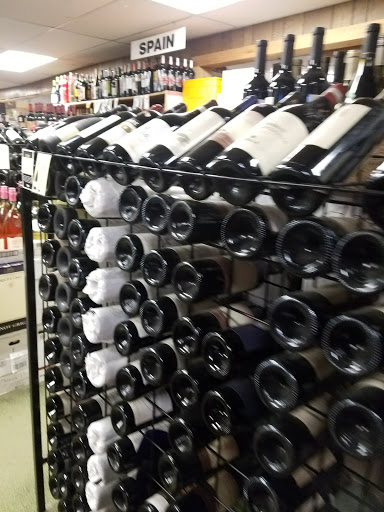 Wine Store «Evans Discount Liquor & Wines», reviews and photos, 1013 E Fairmount Ave, Jamestown, NY 14701, USA