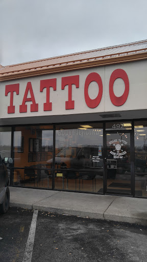 Bedlam Tattoo & Body Piercing, 492 W Eads Pkwy, Lawrenceburg, IN 47025, USA, 