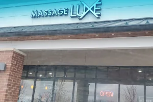 MassageLuXe image