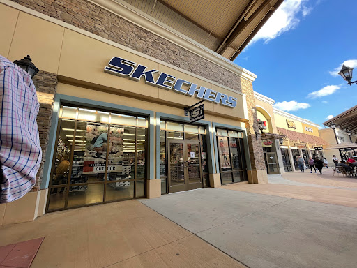 Clothing Store «Under Armour Factory House», reviews and photos, 5524 New Fashion Way #400, Charlotte, NC 28278, USA