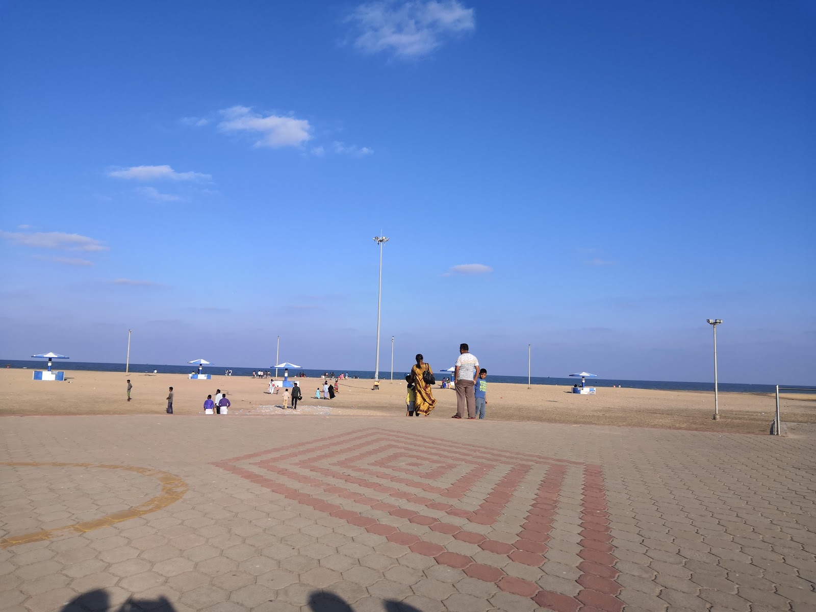 Φωτογραφία του Nagapattinam Beach με επίπεδο καθαριότητας εν μέρει καθαρό