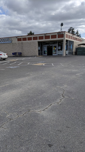 Thrift Store «Goodwill of Silicon Valley», reviews and photos, 855 E El Camino Real, Mountain View, CA 94040, USA