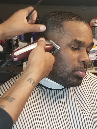 Barber Shop «Tonys Barbershop & Beauty Salon», reviews and photos, 2725 Byron St, Richmond, VA 23223, USA
