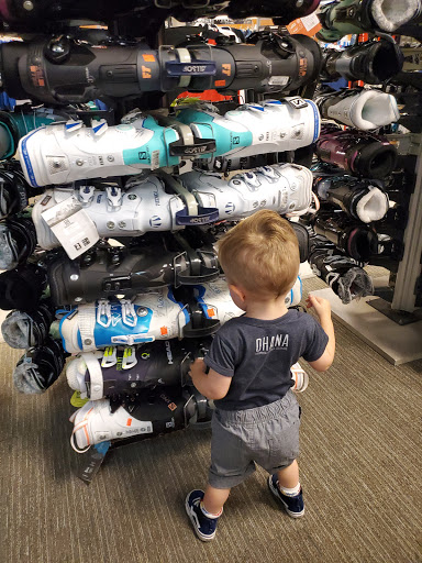 Ski Shop «Christy Sports - Ski & Patio», reviews and photos, 8601 W Cross Dr, Littleton, CO 80123, USA