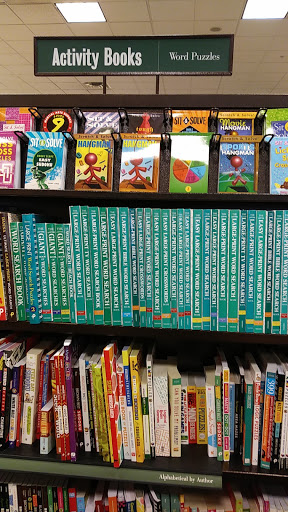 Book Store «Barnes & Noble», reviews and photos, 1251 US-31, Greenwood, IN 46142, USA