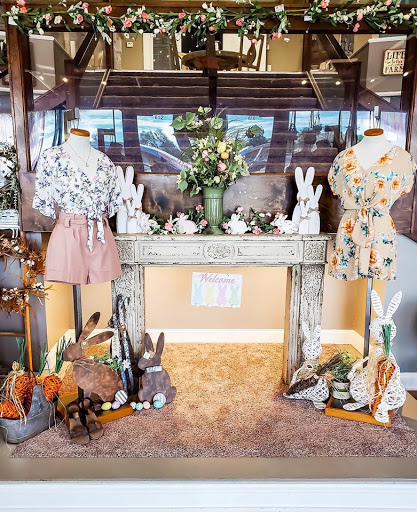 Tanning Salon «Modern Me Boutique & Tanning», reviews and photos, 414 Orange St, Auburndale, FL 33823, USA