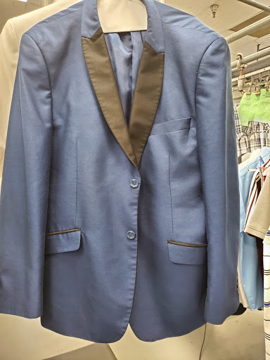 Dry Cleaner «One Low Price Dry Cleaners», reviews and photos, 13440 Biscayne Blvd, North Miami, FL 33181, USA