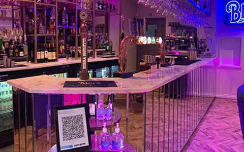 Blu's Cocktail & Wine Bar image