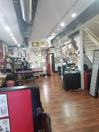 Tattoo Shop «Heroes & Ghosts Tattoo», reviews and photos, 3035 W Cary St, Richmond, VA 23221, USA
