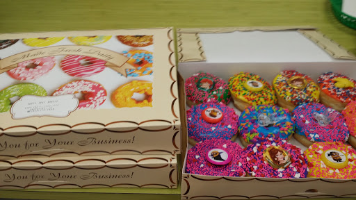 Donut Shop «Sweet Spot Donuts», reviews and photos, 3105 Ira E Woods Ave #130, Grapevine, TX 76051, USA