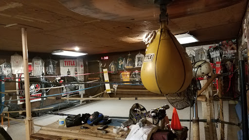 Boxing Gym «10th Street Boxing Gym», reviews and photos, 2120 W 10th St, Dallas, TX 75208, USA