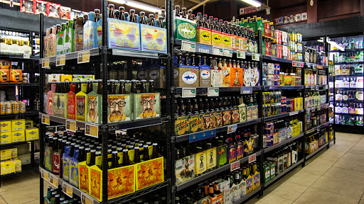 Liquor Store «Total Beverage Liquor», reviews and photos, 30203 Southfield Rd, Southfield, MI 48076, USA