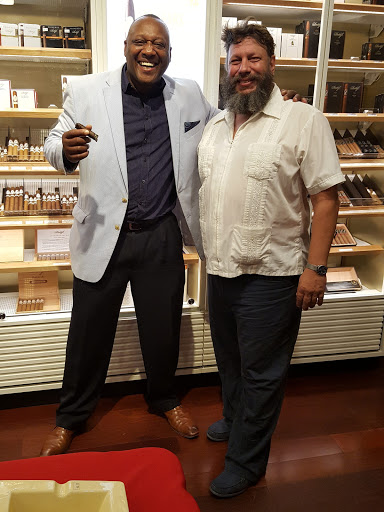 Tobacco Shop «Tobacco Shop LLC», reviews and photos, 89 Pratt St, Hartford, CT 06103, USA