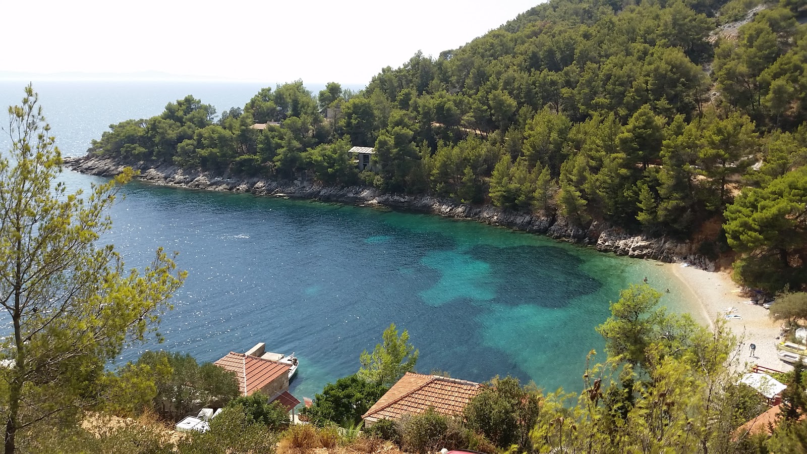 Foto van Kozja beach met turquoise puur water oppervlakte