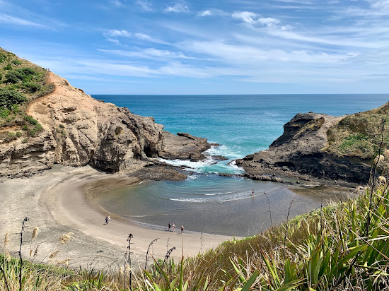 Piha Beach