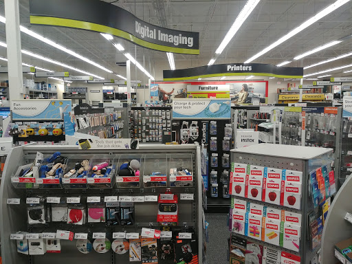 Office Supply Store «Staples», reviews and photos, 2501 W Happy Valley Rd, Phoenix, AZ 85027, USA