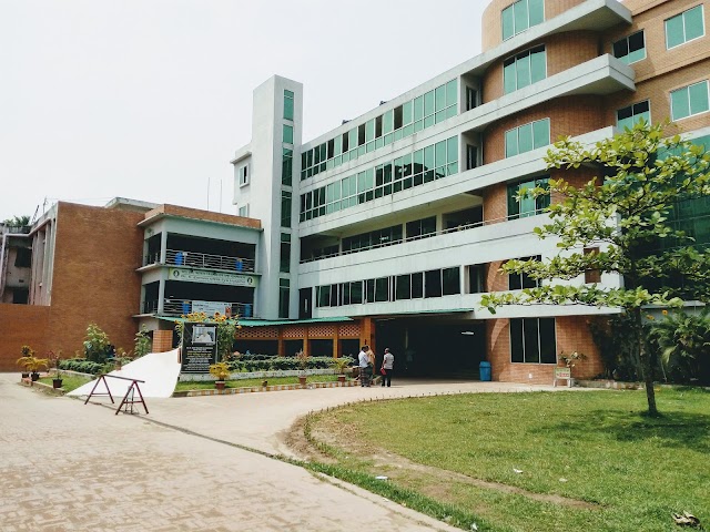 ডা.কে.জামান চক্ষু হাসপাতাল - Hospital in Mymensingh