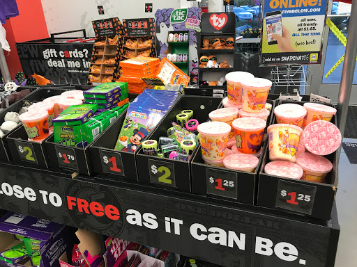 Variety Store «Five Below», reviews and photos, 14635 W 119th St, Olathe, KS 66062, USA