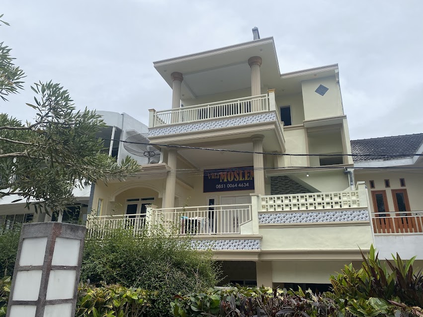 Villa Moeslim