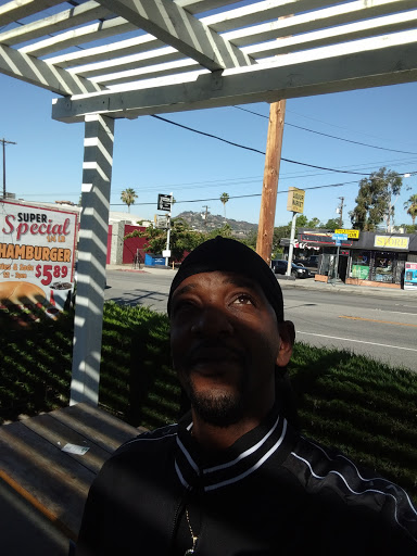 Liquor Store «Town & Country Liquor Store», reviews and photos, 2555 Fair Oaks Ave, Altadena, CA 91001, USA
