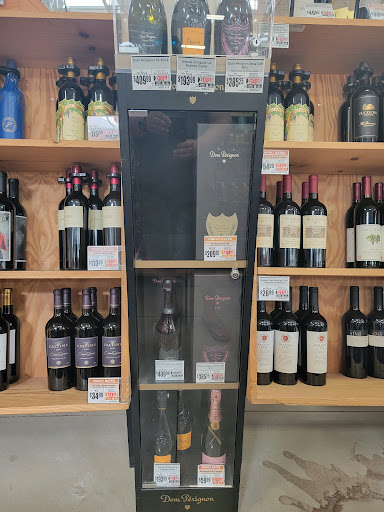 Grocery Store «H-E-B plus!», reviews and photos, 20725 TX-46, Spring Branch, TX 78070, USA