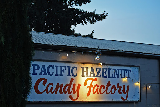 Farm «Pacific Hazelnut Farms & Candy Factory», reviews and photos, 14673 Ottaway Rd NE, Aurora, OR 97002, USA