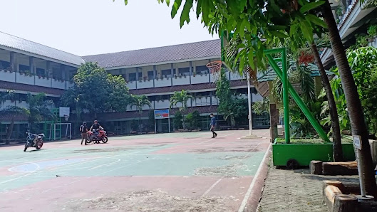 Video - SMA NEGERI 51 Jakarta Timur