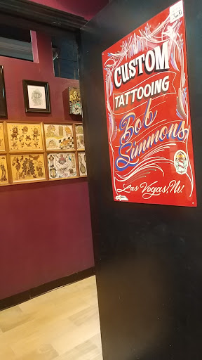 Tattoo Shop «Pussykat Tattoo», reviews and photos, 4972 S Maryland Pkwy # 12, Las Vegas, NV 89119, USA