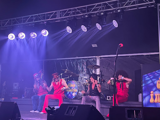 Karaoke Bar «Yankee Bar & Grill», reviews and photos, 5482 Lake Rd E, Geneva, OH 44041, USA