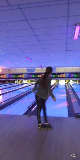 Bowling Alley «Freeway Lanes of Warren», reviews and photos, 2700 Parkman Rd NW, Warren, OH 44485, USA
