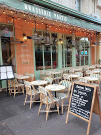 Atmosphère du Restaurant Brasserie Pastis à Paris - n°2