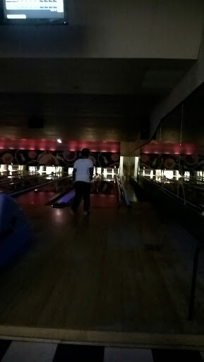 Bowling Alley «West Valley Bowl», reviews and photos, 2365 East St, Tracy, CA 95376, USA