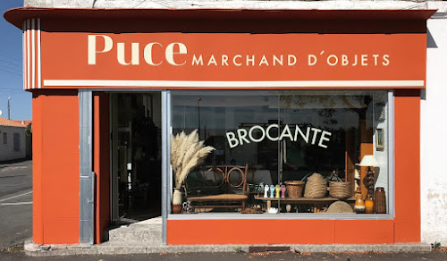 Magasin d'antiquités BROCANTE Puce Marchand d'Objets La Rochelle