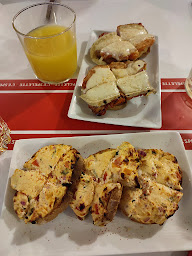 Photo n°33 de RESTAURANT L ESPELETTE à Reims ()