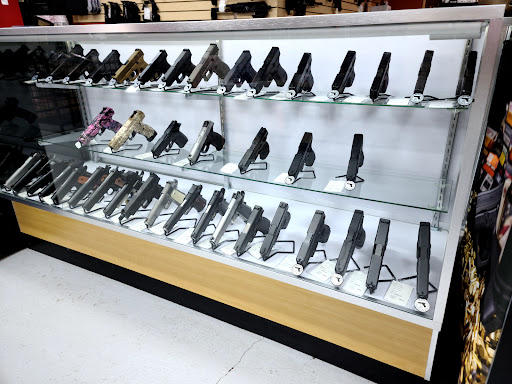 Sporting Goods Store «Buck Shot Sporting Goods», reviews and photos, 1606 IN-38, New Castle, IN 47362, USA