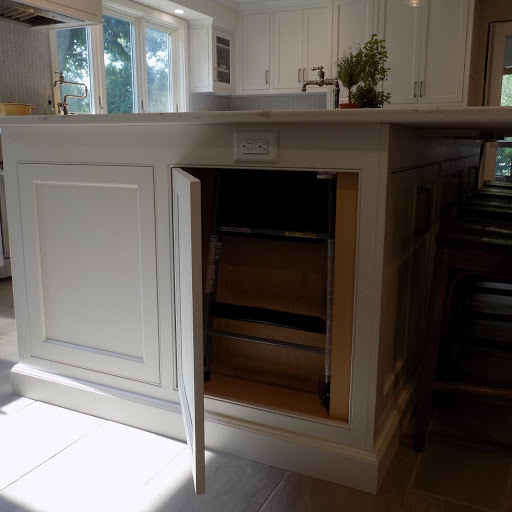 Cabinet Maker «Wilco Cabinet Makers Inc», reviews and photos, 1844 Sal St, Green Bay, WI 54302, USA