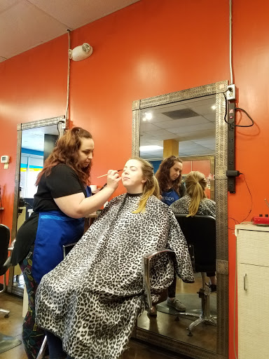 Beauty Salon «Salon 4514», reviews and photos, 821 Dawsonville Hwy #110, Gainesville, GA 30501, USA