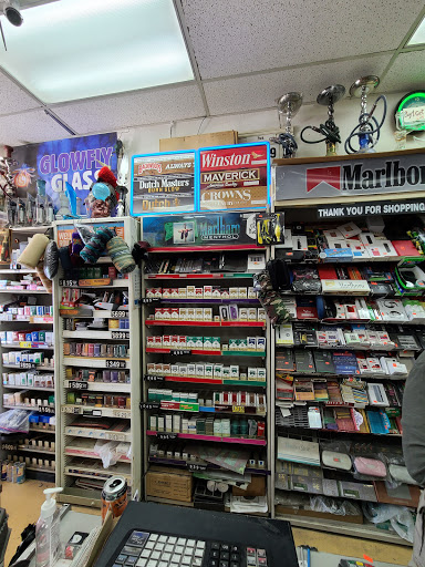 Tobacco Shop «Smoke N Stuff», reviews and photos, 4332 W Thunderbird Rd, Glendale, AZ 85306, USA