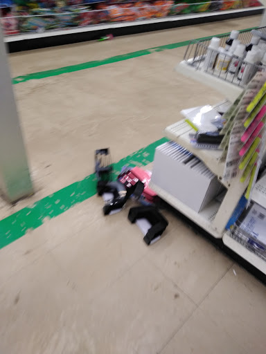 Dollar Store «Dollar Tree», reviews and photos, 8287 N Springboro Pike, Miamisburg, OH 45342, USA