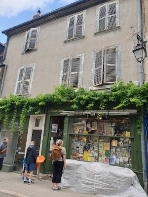 Chez l autre con à Bourges