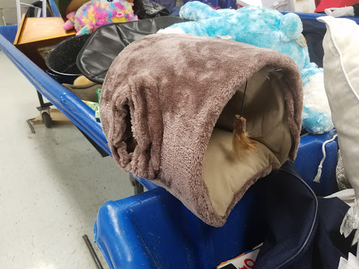 Thrift Store «Goodwill Outlet World», reviews and photos, 3155 S Platte River Dr, Englewood, CO 80110, USA