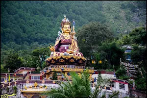 Guru Rinpoche Statue image