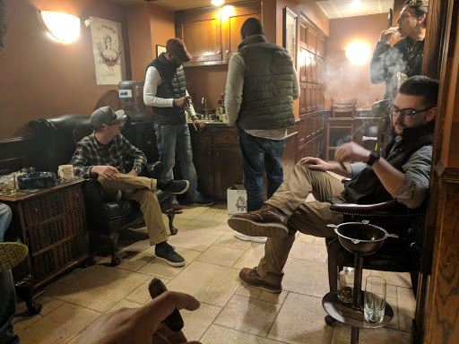 Tobacco Shop «Uhle Tobacco Company», reviews and photos, 114 W Wisconsin Ave, Milwaukee, WI 53203, USA